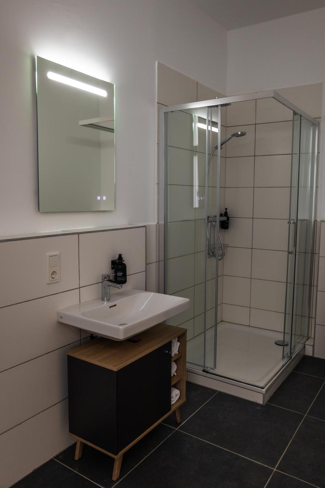 Hln Am Bahnhof Apartment *